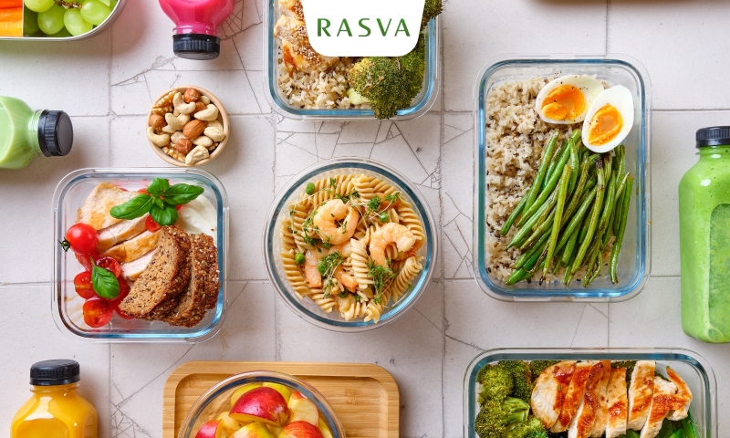 Kết hợp chế độ ăn uống khoa học 